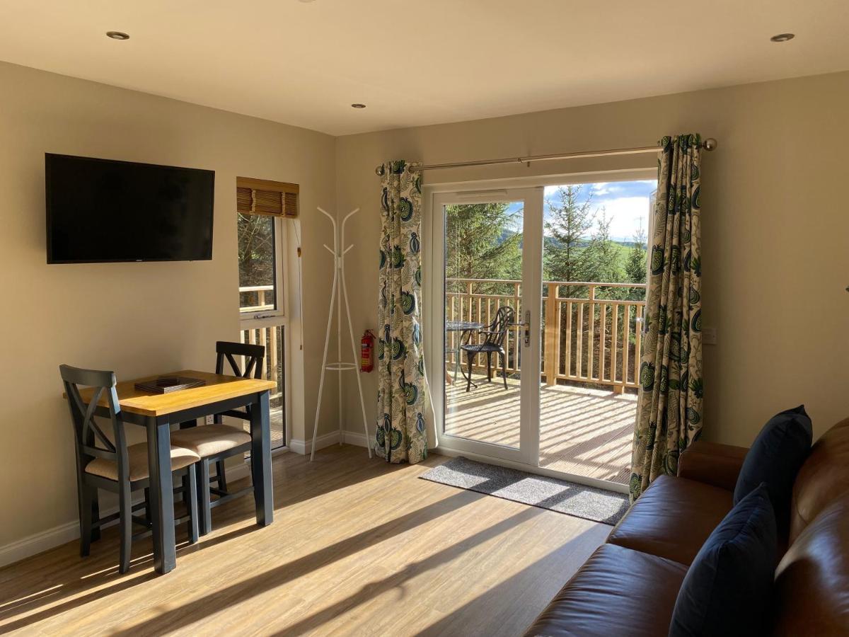 Acorn Lodge With Hot Tub Cupar Exteriér fotografie